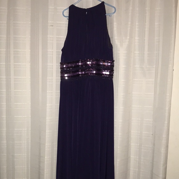 Formal dress, Woman’s size 8 - Picture 4 of 8